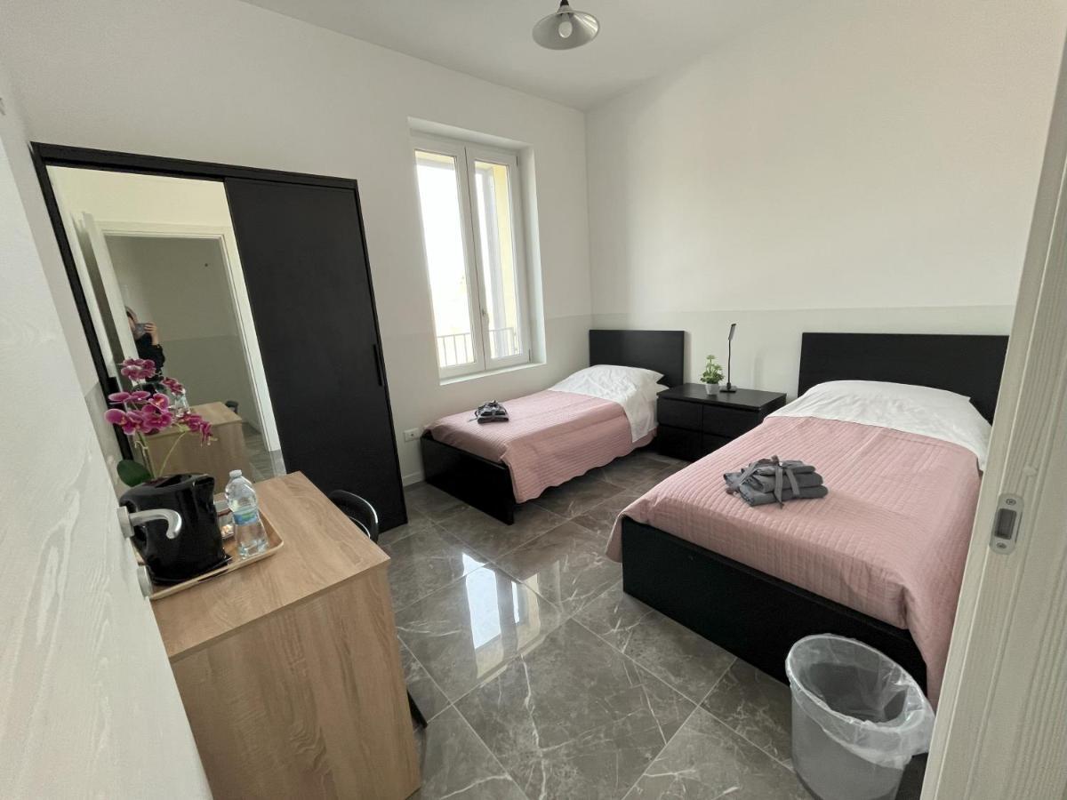 Welcome Milano Guest House Ngoại thất bức ảnh