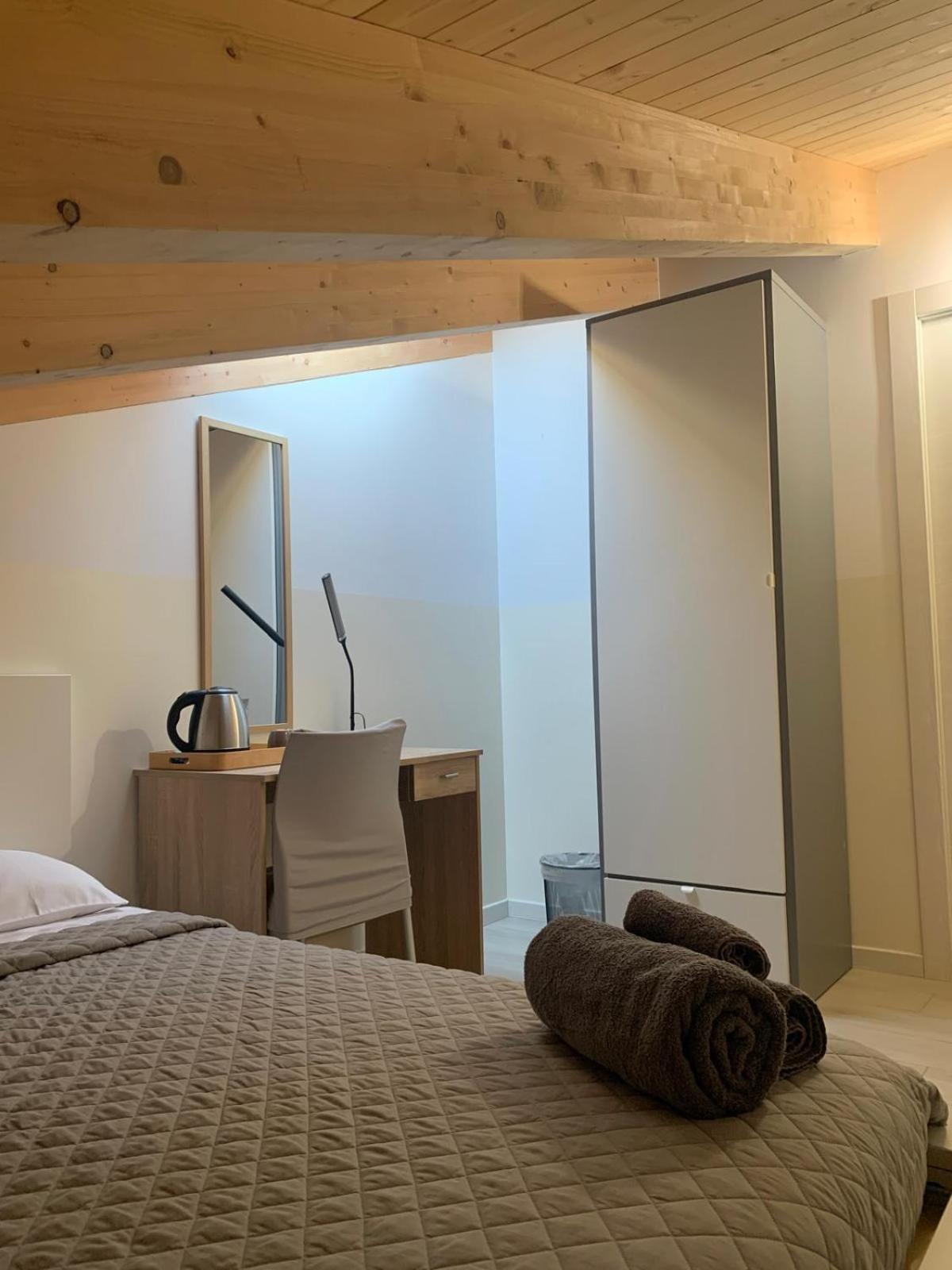 Welcome Milano Guest House Ngoại thất bức ảnh